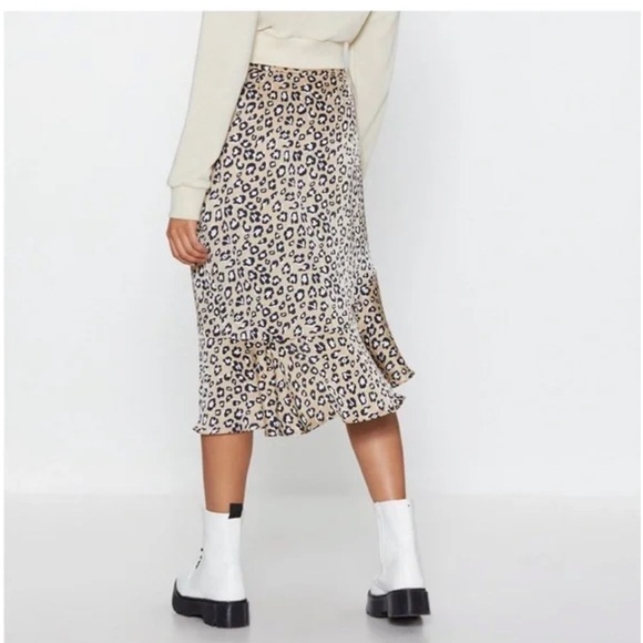 NASTY GAL Skirt - Picture 2 of 6
